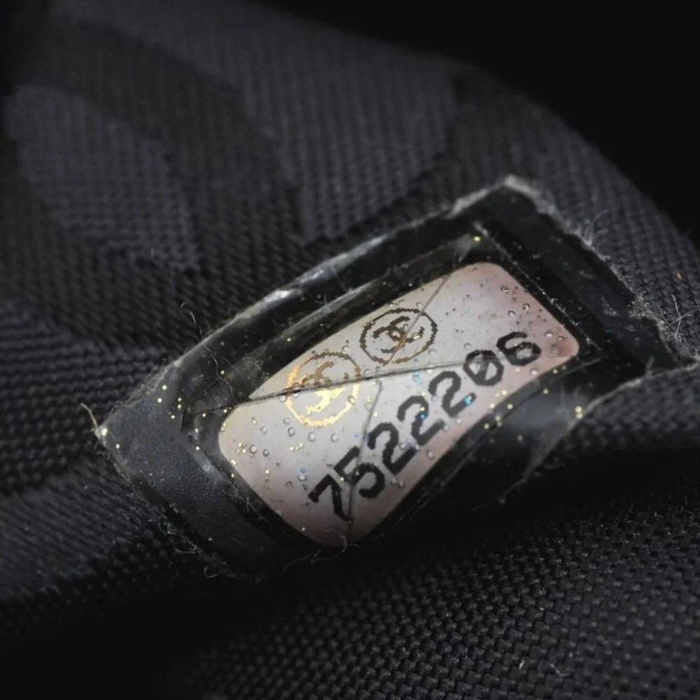 EUC Chanel Vintage Rue Cambon 31 Shoulder Bag Tote Satchel Black Ivory Travel - Picture 2 of 14